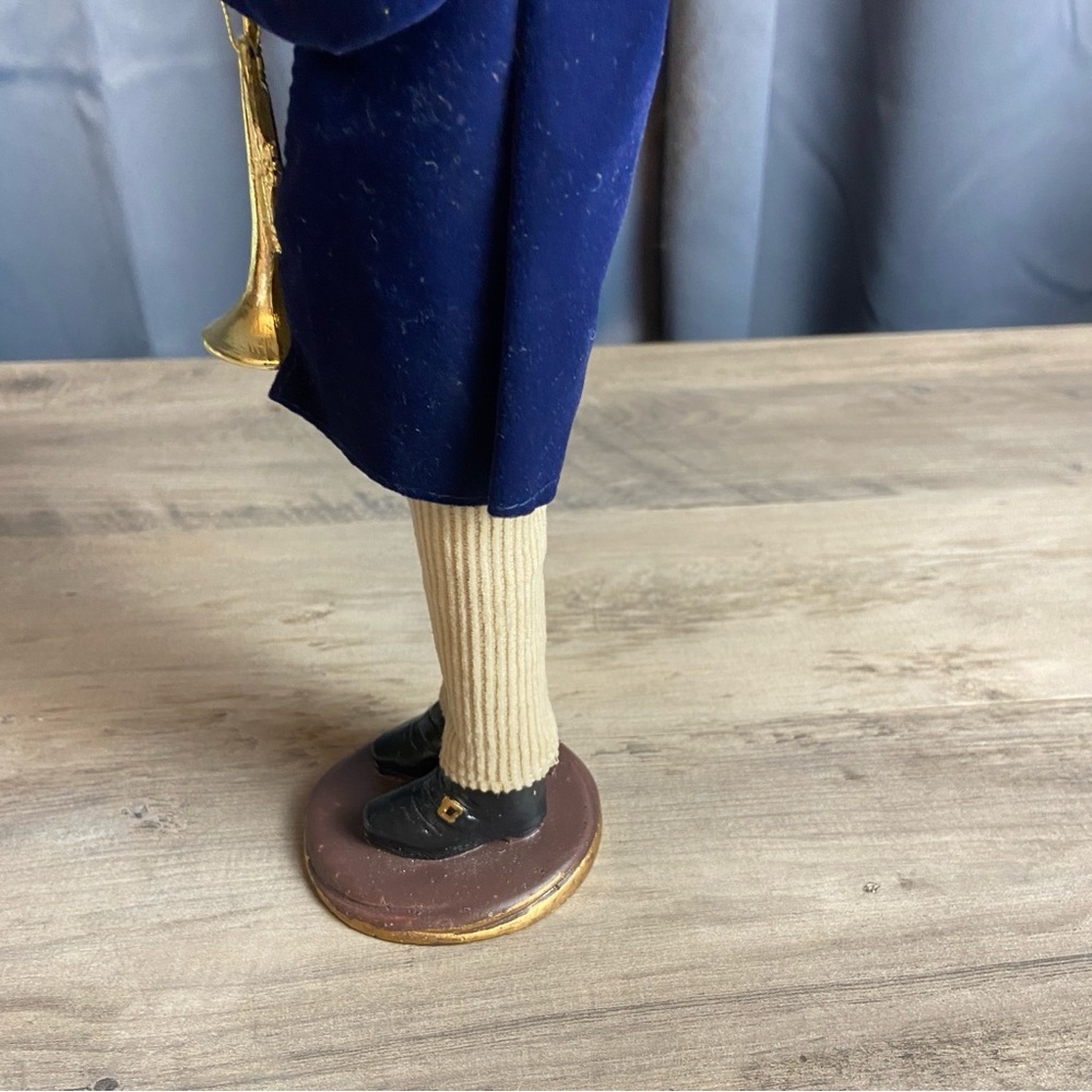 Boy Caroler Figurine with Trumpet and Gift, Blue Velvet Coat - Picture 9 of 12